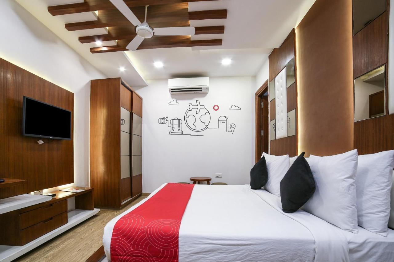 Collection O Motif South City 1 Near Appu Ghar Gurgaon Buitenkant foto