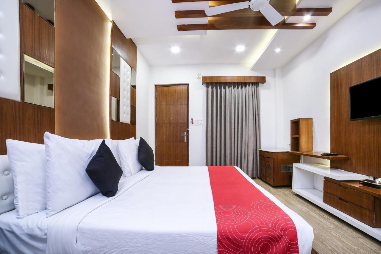 Collection O Motif South City 1 Near Appu Ghar Gurgaon Buitenkant foto