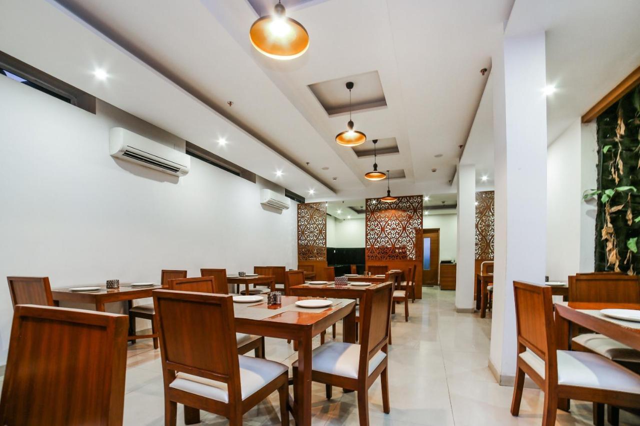 Collection O Motif South City 1 Near Appu Ghar Gurgaon Buitenkant foto